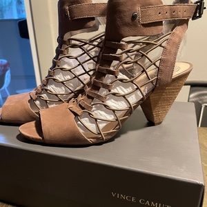 Vince Camuto wedges